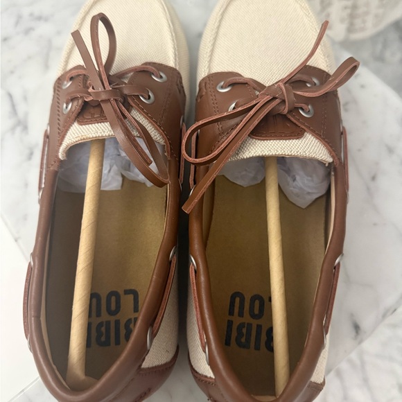 Bibi Lou Women's Tan and Boat Shoes - Picture 2 of 6
